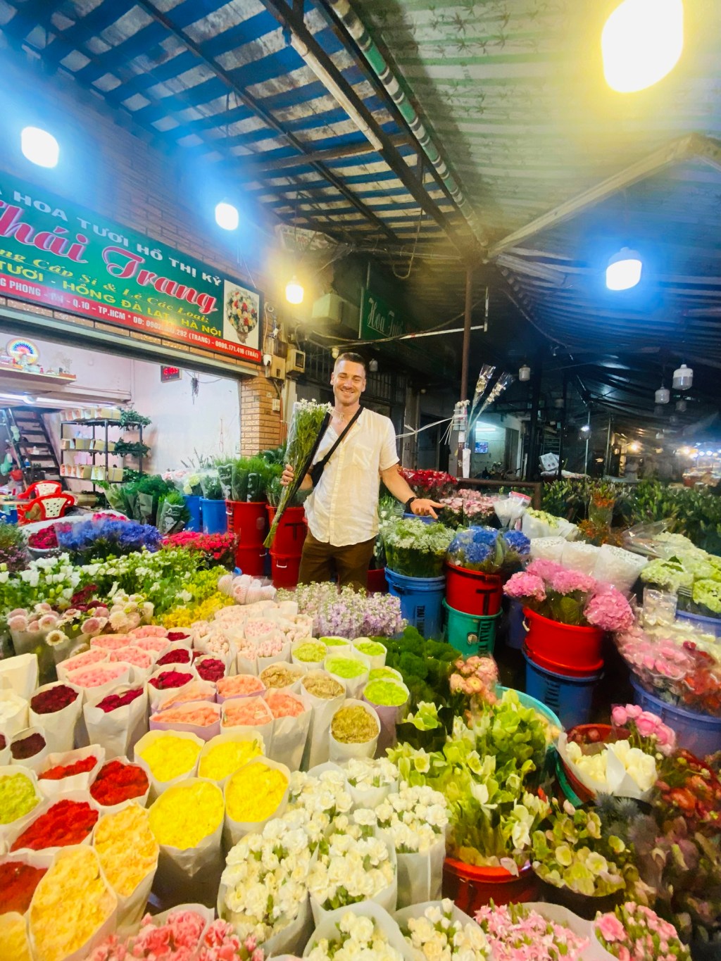 Crossing the Vietnam Boarder: Country #7 of the Trip